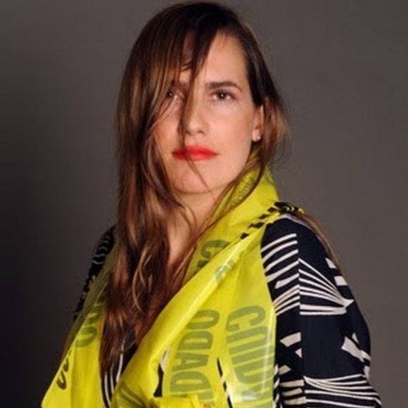 Meet your Posher, Jennifer - Picture 1 of 1